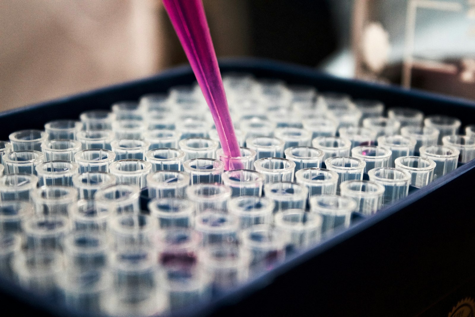 Electrolyte chemistry research in a laboratory